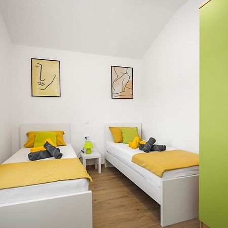 Luxury Apartments Lotus&Lovor PUY 외부 사진