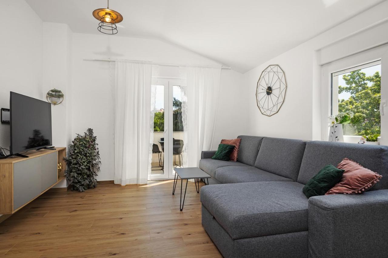 Luxury Apartments Lotus&Lovor PUY 외부 사진